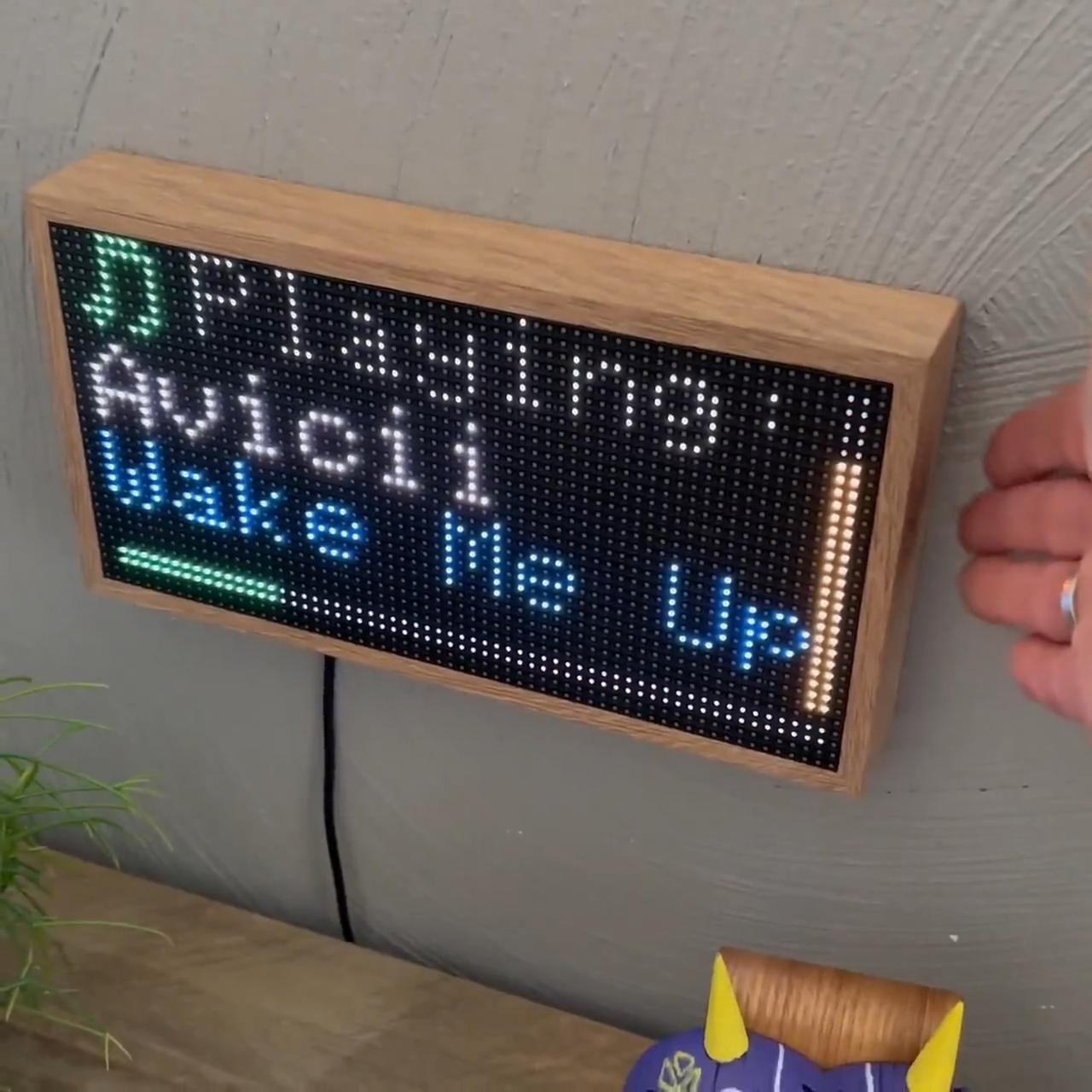 Tactiele zijknoppen van de DeskDisplay